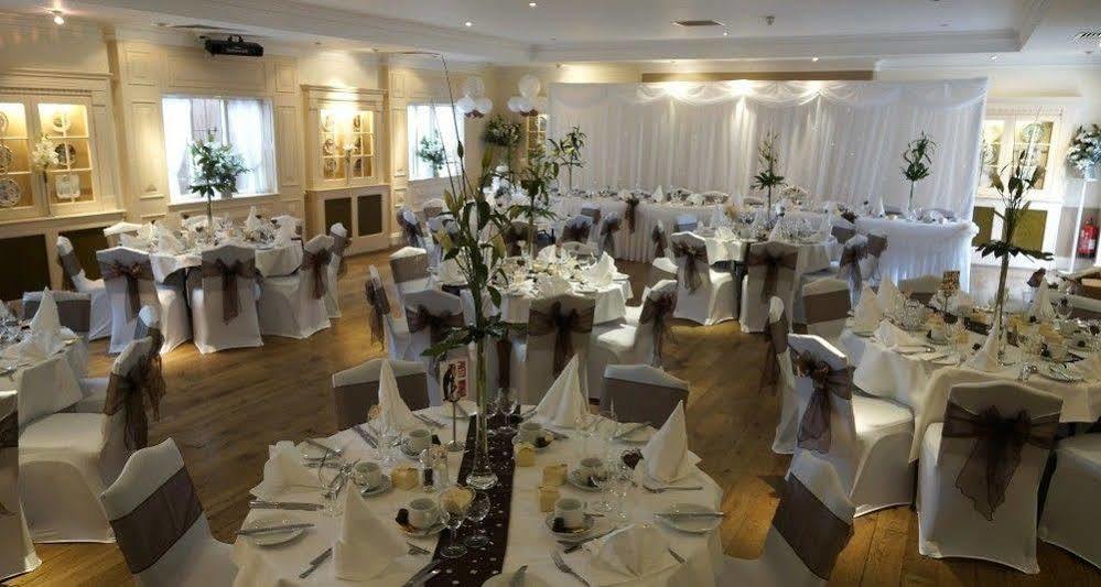 The Barns Hotel Cannock Exterior foto